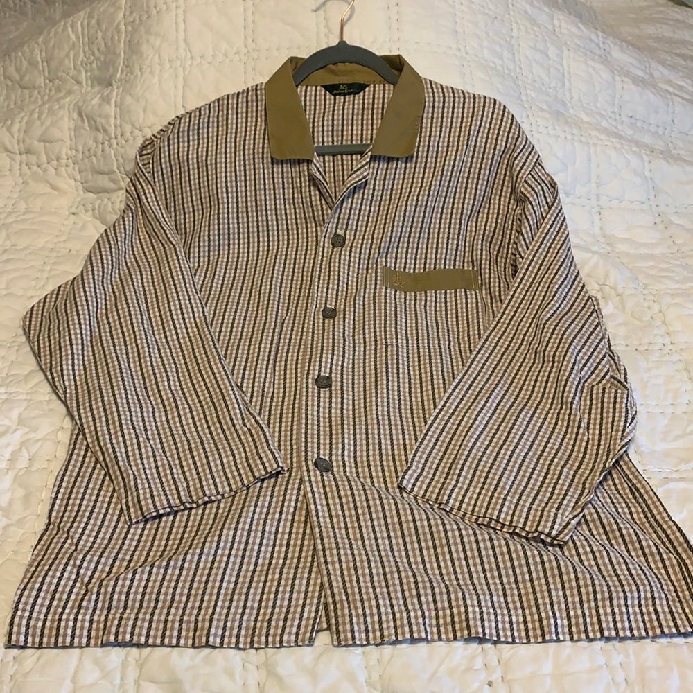 Italian club tan checked shirt. Size Large